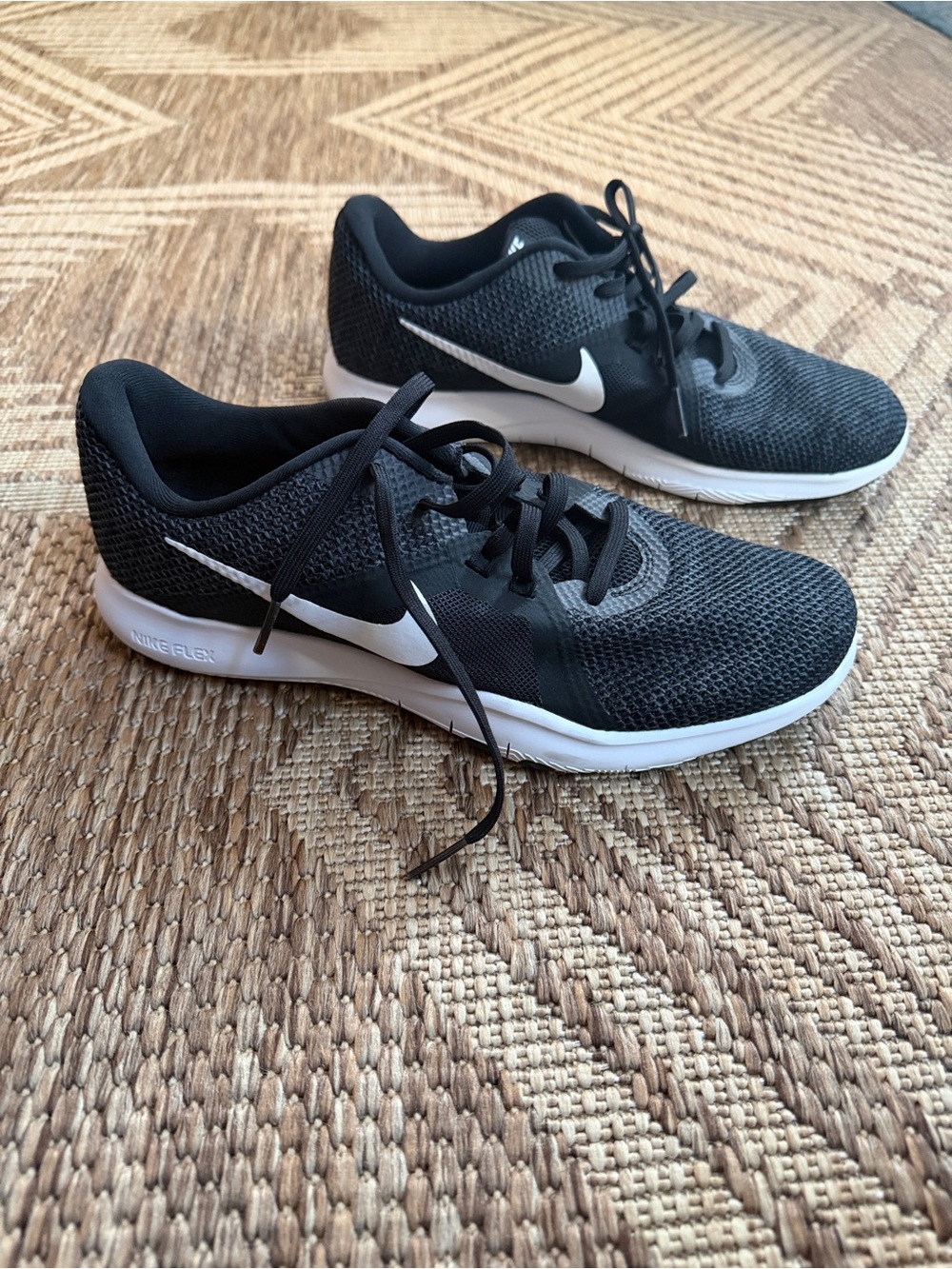 Nike walking shoes W 9.5